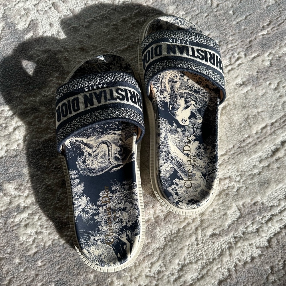 Authentic Christian Dior Dway Slides